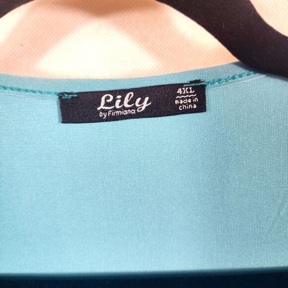 Lily by Firmiana Wrap Maxi Dress - Picture 4 of 4